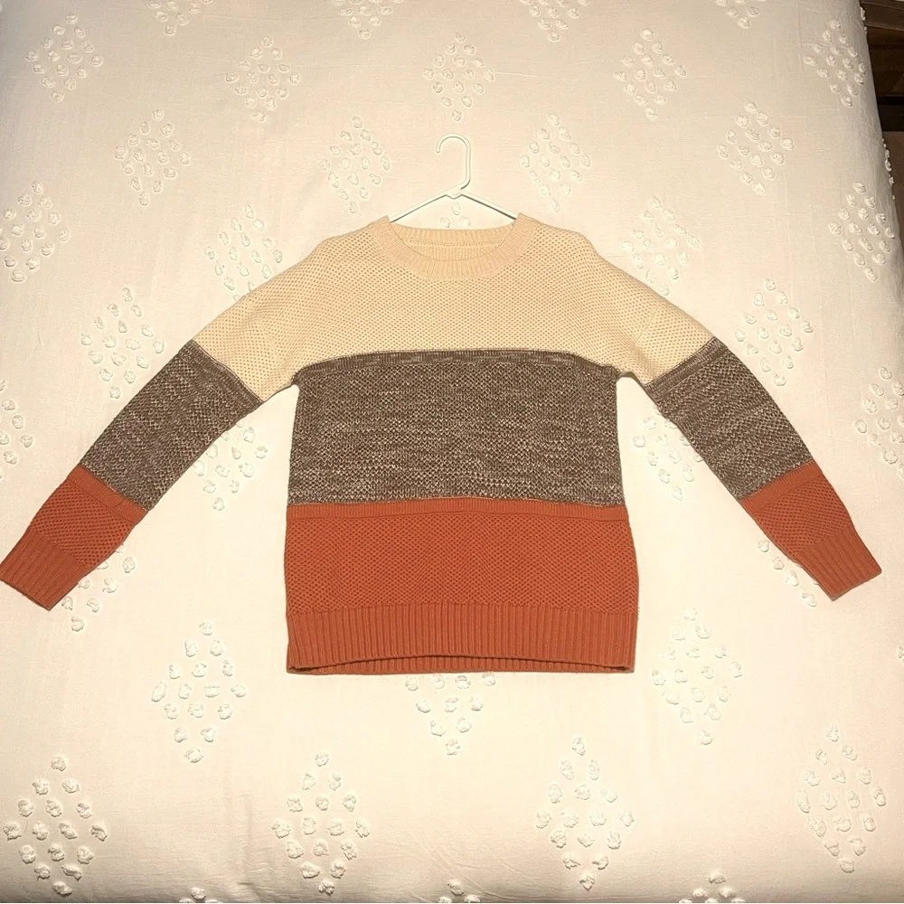 🍁 Fall Sweater 🍁 - Picture 1 of 3